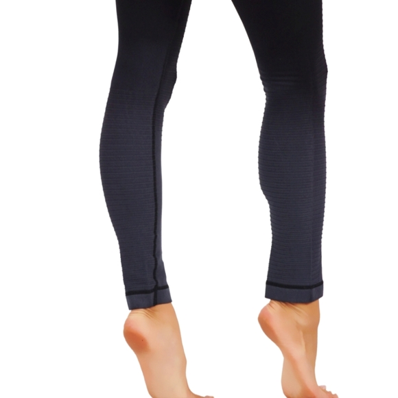 Workout Women's Leggings High Compression Pants - Picture 3 of 4